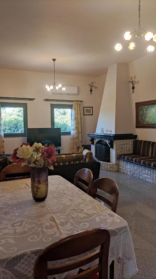 Vretti'S House Villa Fratsia Eksteriør billede